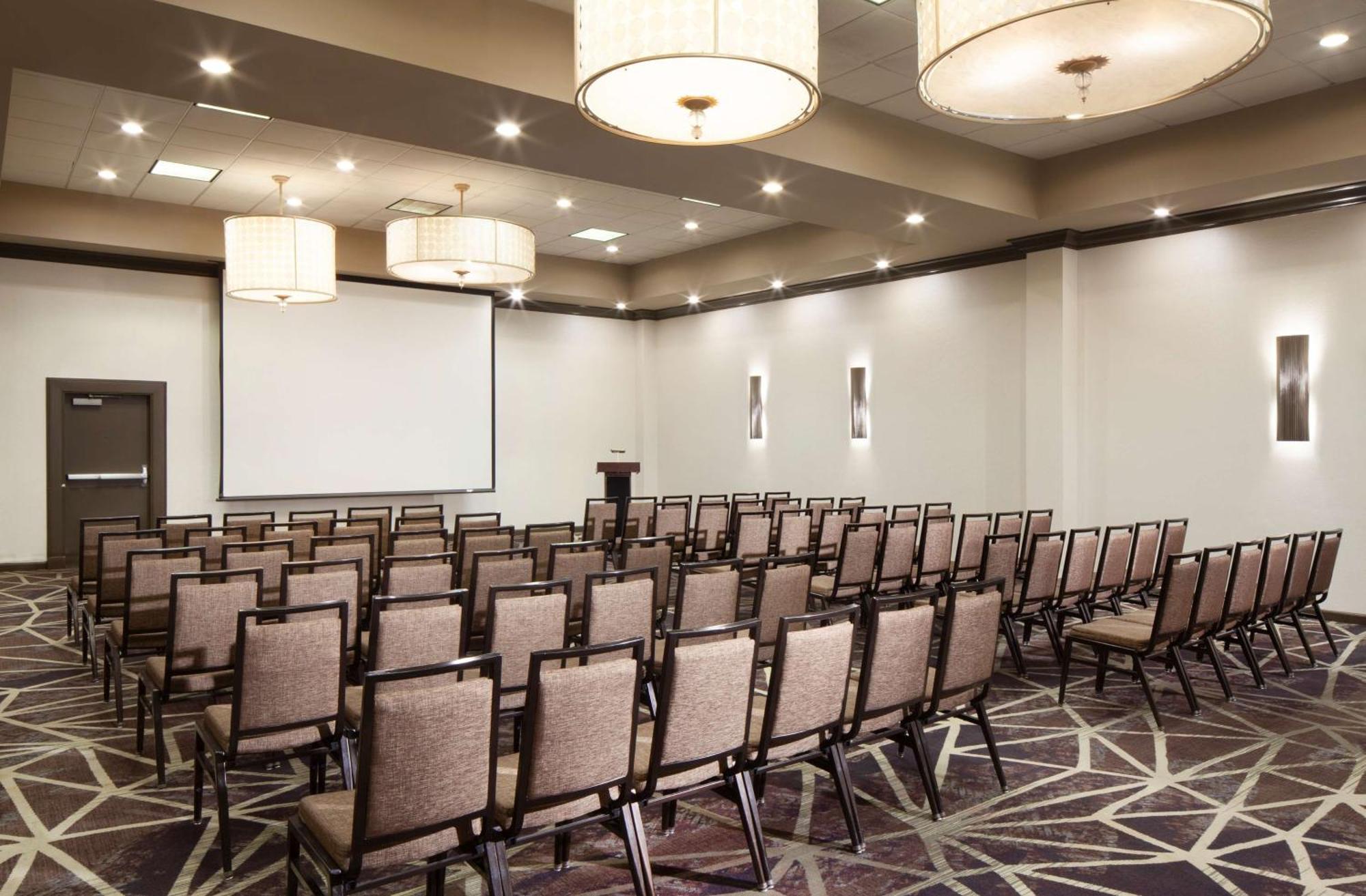 Embassy Suites By Hilton Philadelphia Airport Buitenkant foto