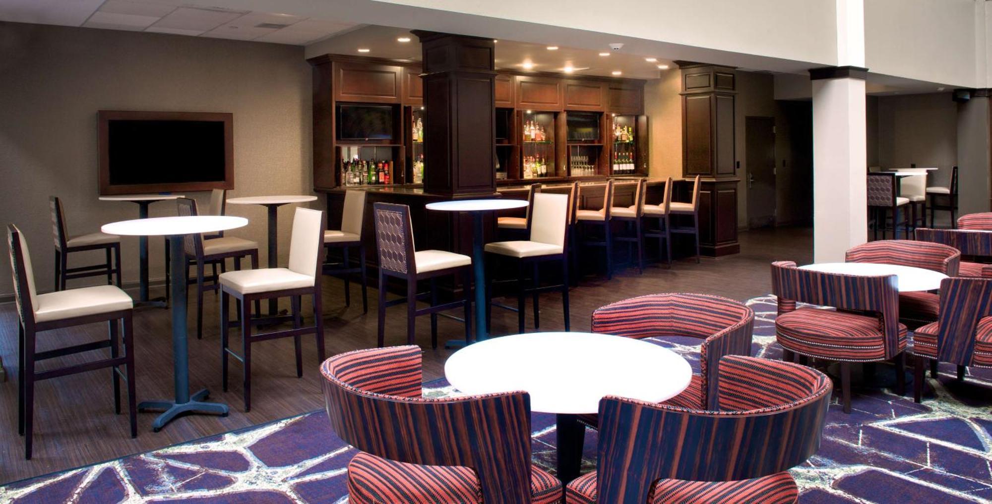 Embassy Suites By Hilton Philadelphia Airport Buitenkant foto