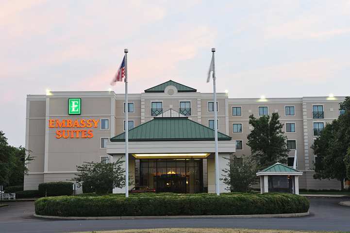 Embassy Suites By Hilton Philadelphia Airport Buitenkant foto