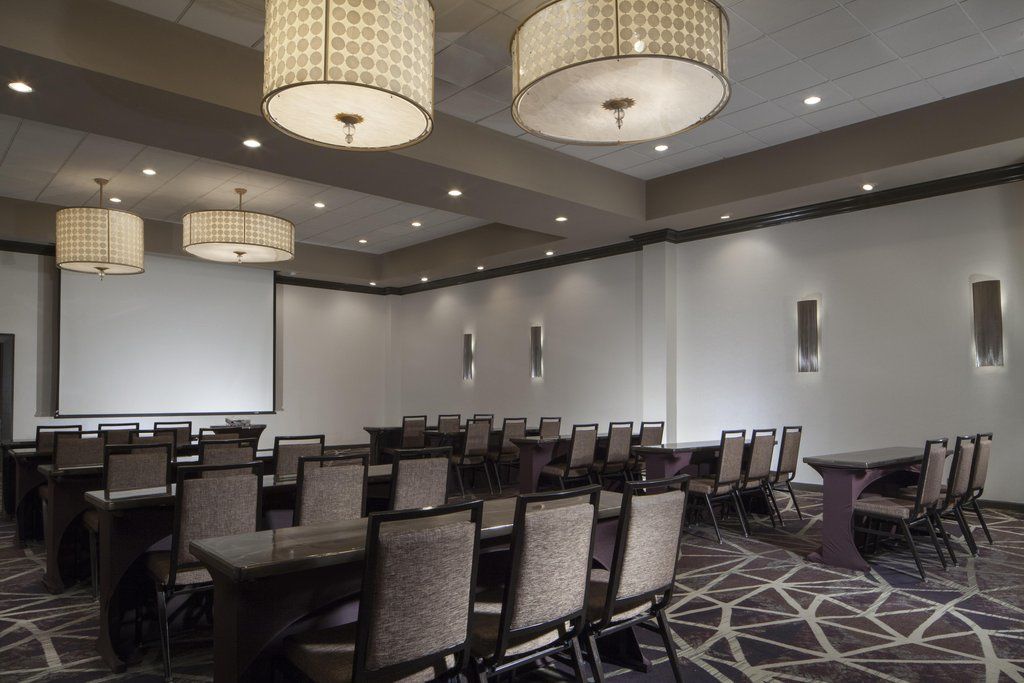 Embassy Suites By Hilton Philadelphia Airport Buitenkant foto